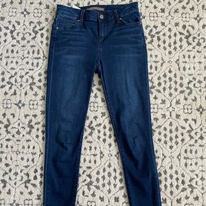 dark wash skinny jeans